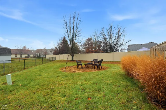 $260,000 | 122 Winfield Park Court, Greenfield, IN 46140