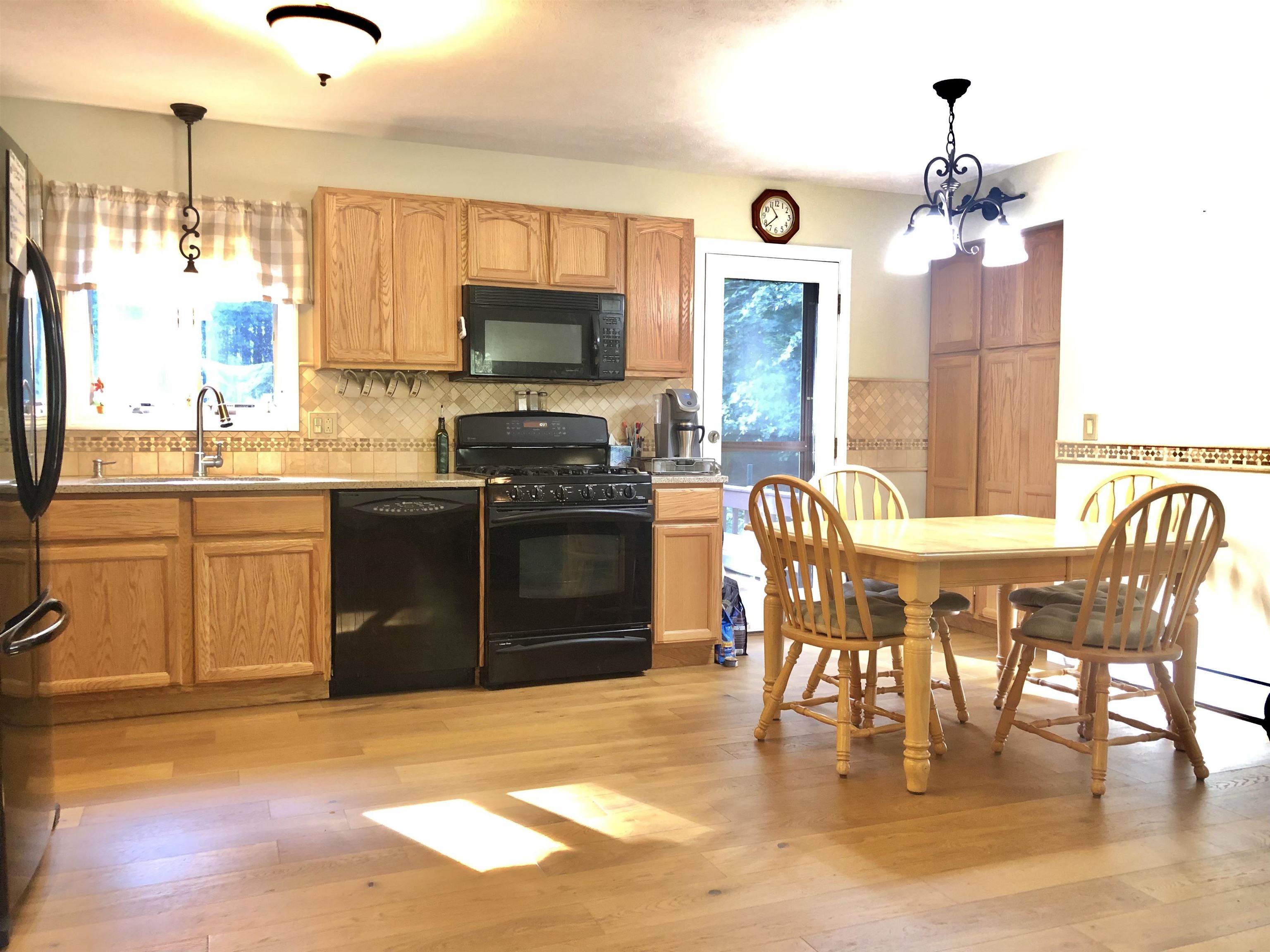 223 Austin Road Georgia, VT 05468 - Photo 5 of 36