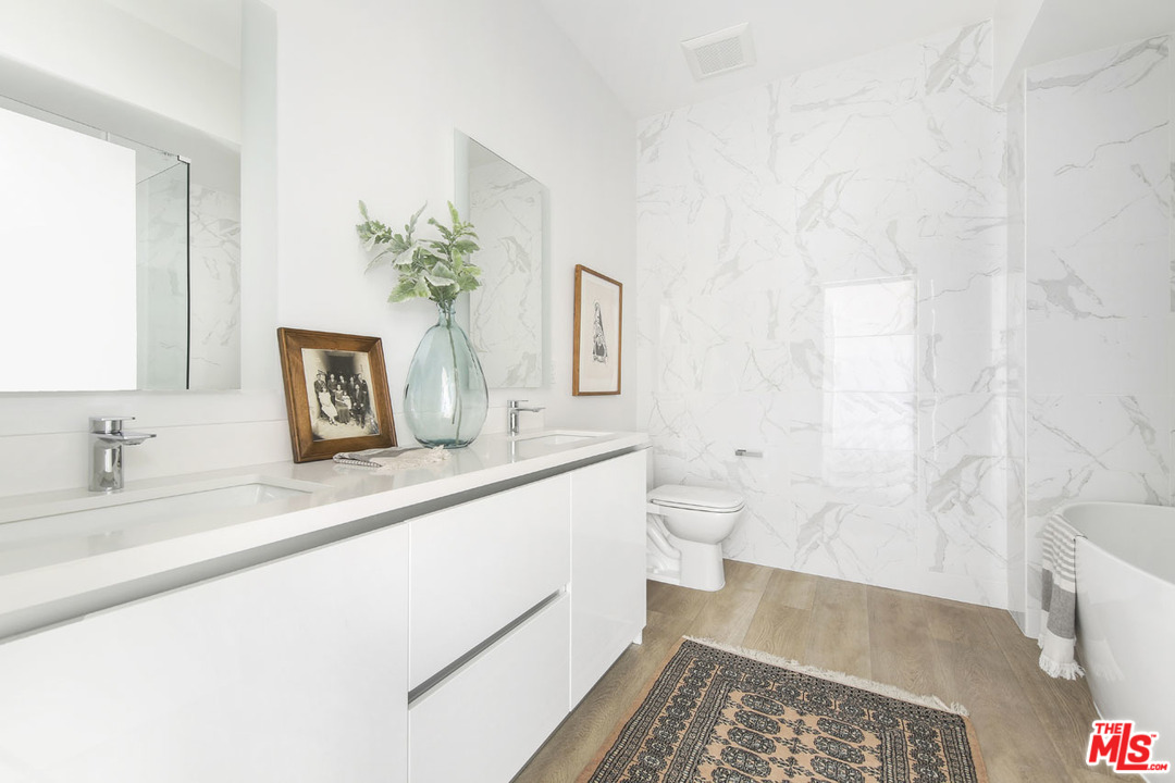 957 Figueroa Terrace, Unit 321 Los Angeles, CA 90012 - Photo 18 of 23