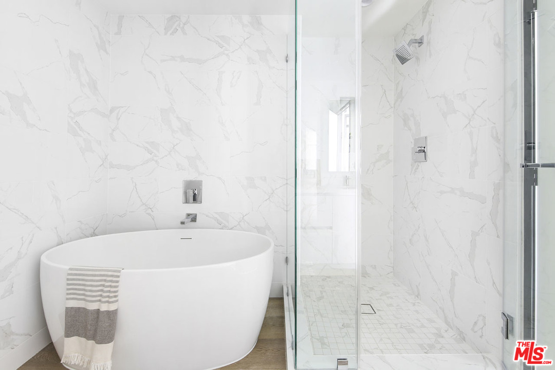 957 Figueroa Terrace, Unit 321 Los Angeles, CA 90012 - Photo 19 of 23