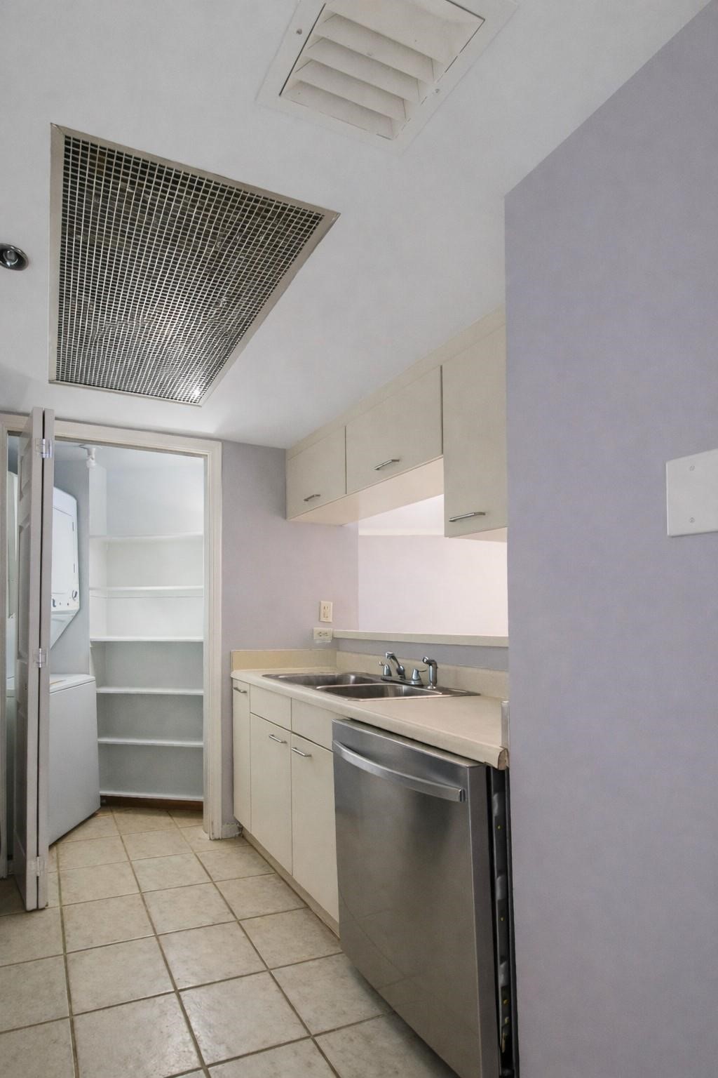 3525 Sage Road, Unit 718 Houston, TX 77056 - Photo 31 of 37