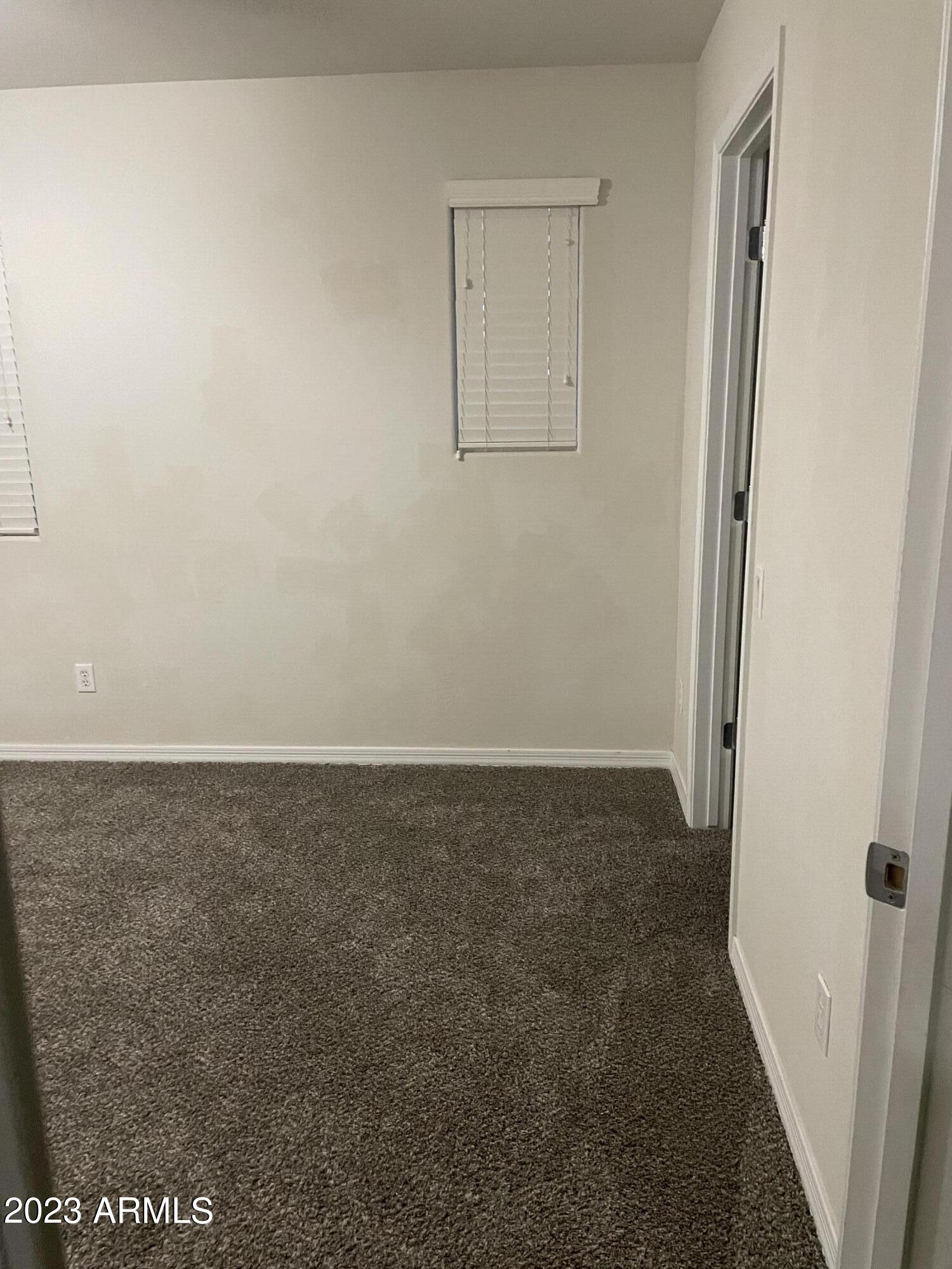 2018 West Davis Road Phoenix, AZ 85023 - Photo 29 of 34