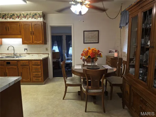 $129,900 | 18 Jennine Drive, Belleville, IL 62226