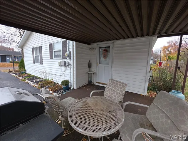 $129,900 | 18 Jennine Drive, Belleville, IL 62226