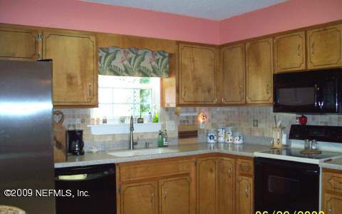 2400 Via Del Rey Road Fernandina Beach, FL 32034 - Photo 4 of 5 KITCHEN