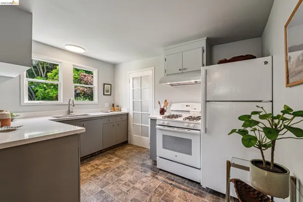 $849,000 | 5705 Panama Avenue, Richmond, CA 94804