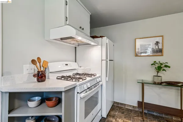 $849,000 | 5705 Panama Avenue, Richmond, CA 94804