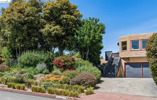 $849,000 | 5705 Panama Avenue, Richmond, CA 94804