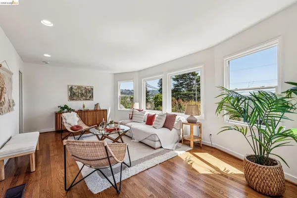 $849,000 | 5705 Panama Avenue, Richmond, CA 94804