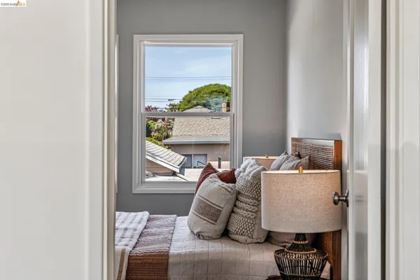 $849,000 | 5705 Panama Avenue, Richmond, CA 94804
