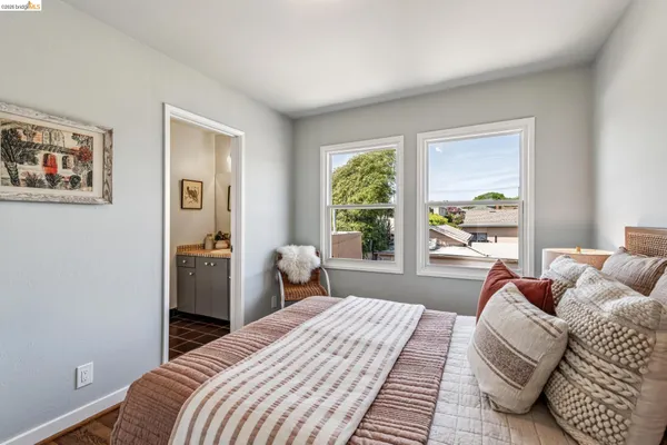 $849,000 | 5705 Panama Avenue, Richmond, CA 94804