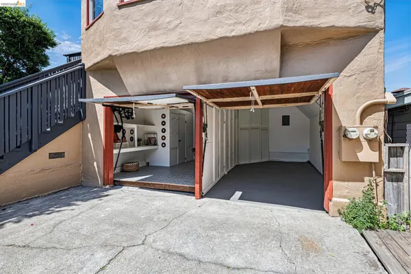 $849,000 | 5705 Panama Avenue, Richmond, CA 94804