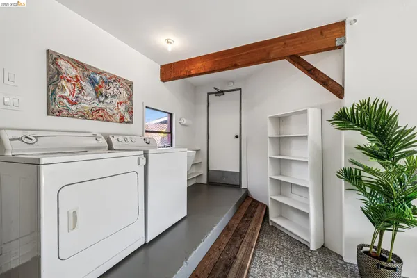 $849,000 | 5705 Panama Avenue, Richmond, CA 94804