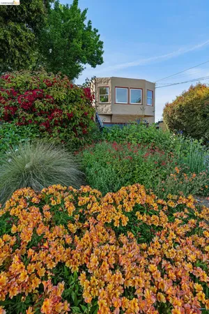 $849,000 | 5705 Panama Avenue, Richmond, CA 94804