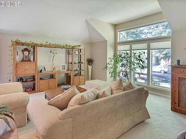 28948 Southwest Meadows Loop Wilsonville, OR 97070 - Photo 7 of 16 Family Room