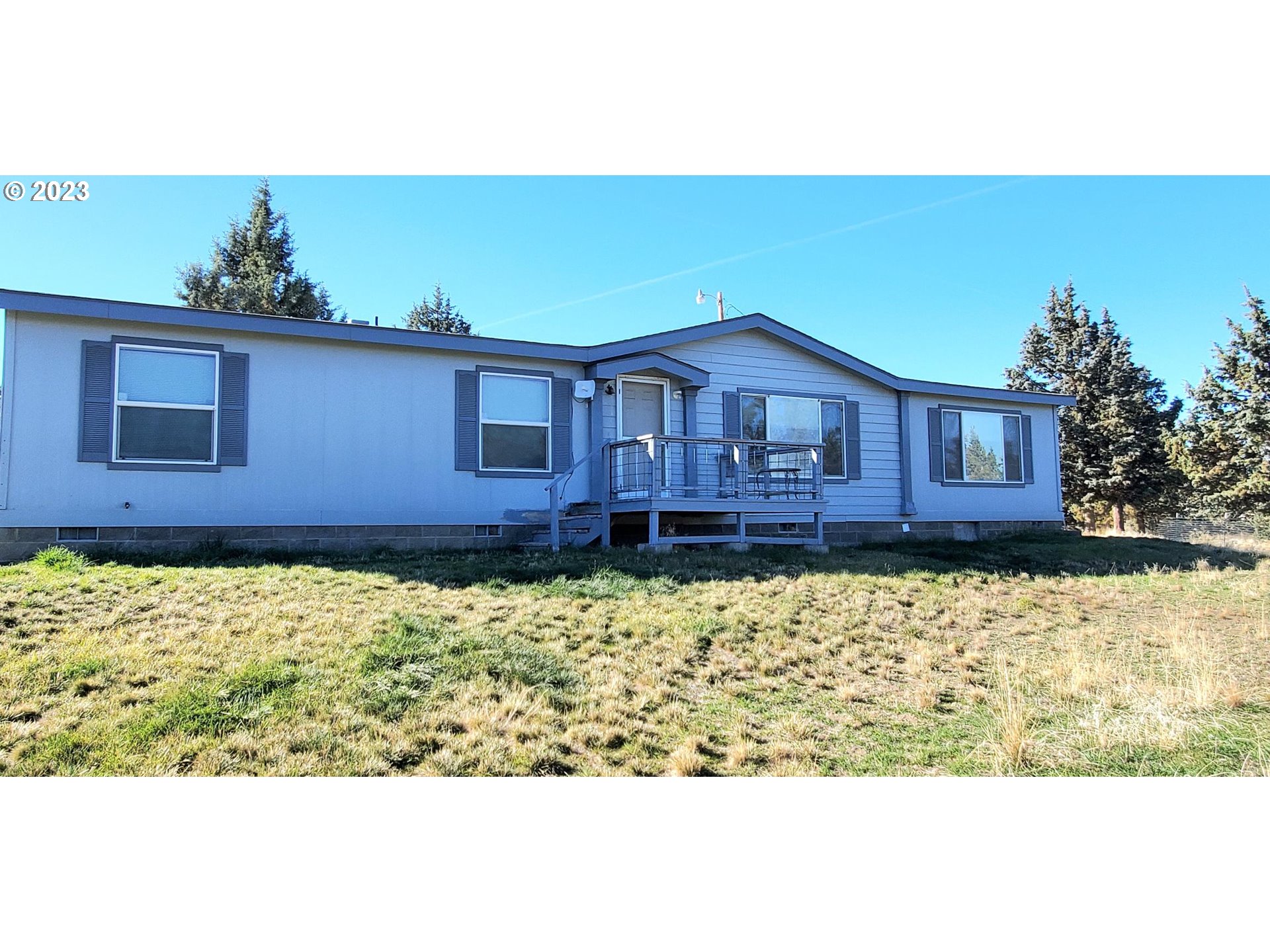 320 Cole Road Mitchell, OR 97750 - Photo 1 of 21 Gallery Image 1