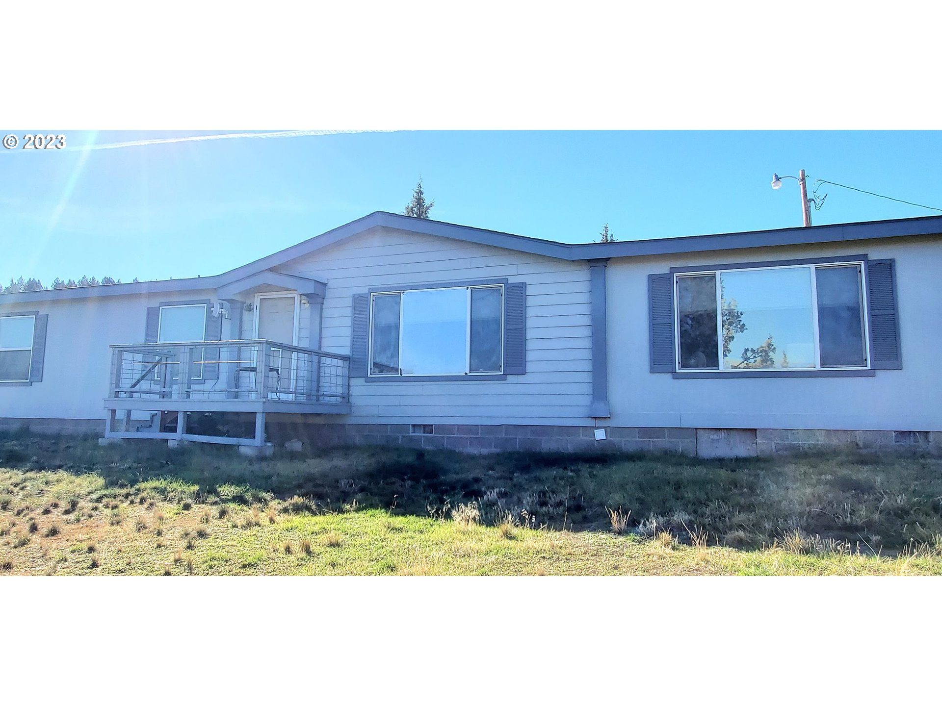 320 Cole Road Mitchell, OR 97750 - Photo 2 of 21 Gallery Image 2