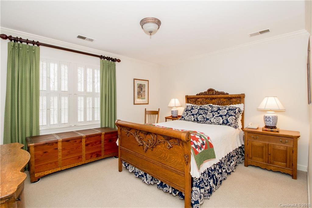 7334 Sardis Road Charlotte, NC 28270 - Photo 24 of 34 Gallery Image 24