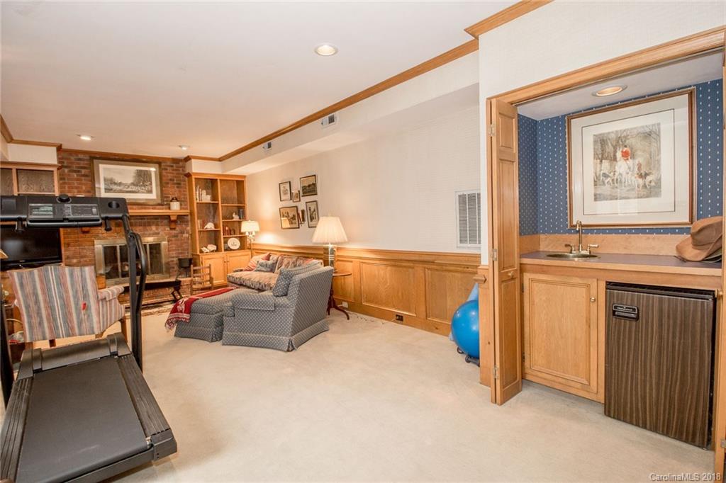 7334 Sardis Road Charlotte, NC 28270 - Photo 27 of 34 Gallery Image 27
