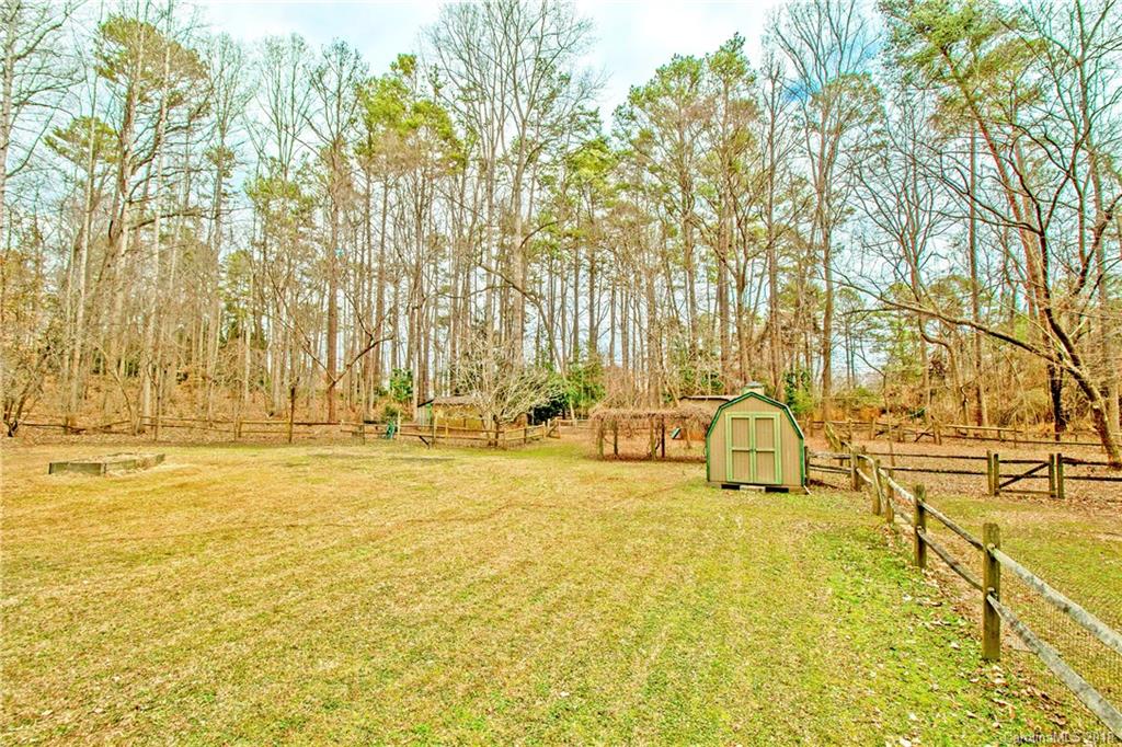 7334 Sardis Road Charlotte, NC 28270 - Photo 32 of 34 Gallery Image 32