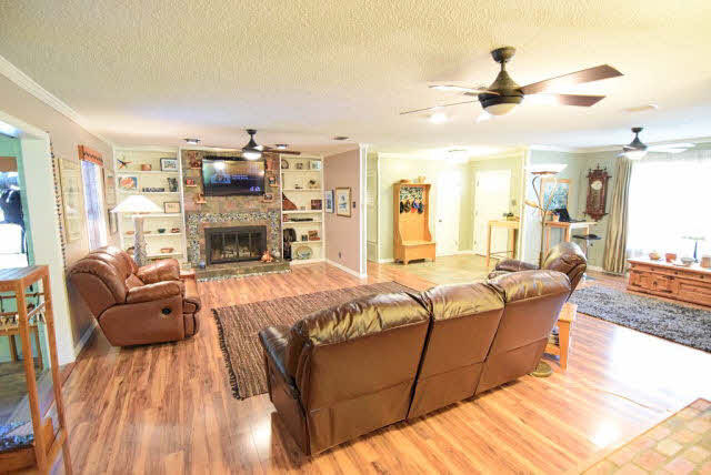 605 Hancock Road Fairhope, AL 36532 - Photo 12 of 38