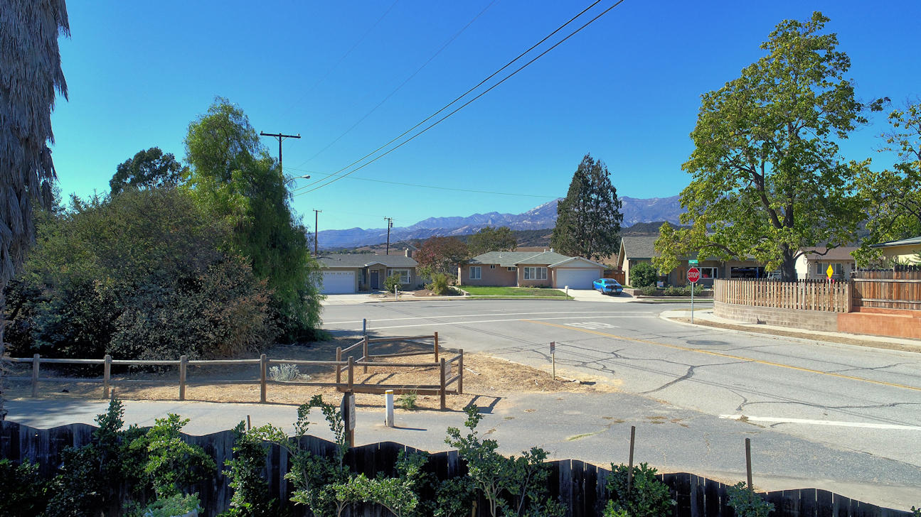 5 Valley Road Oak View, CA 93022 - Photo 3 of 34 30. Elevated mountain view