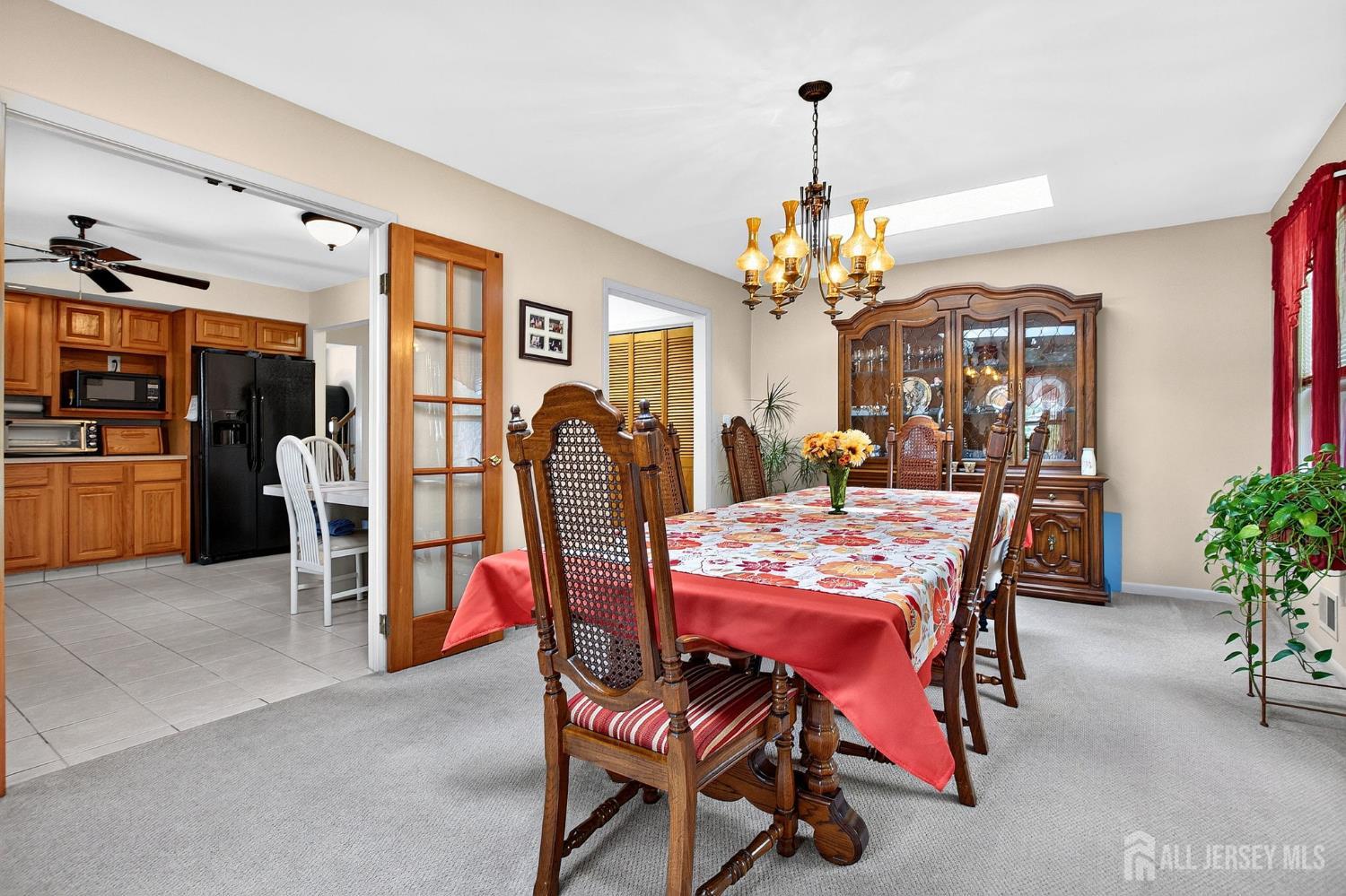 21 Sulliman Road Edison, NJ 08817 - Photo 8 of 26