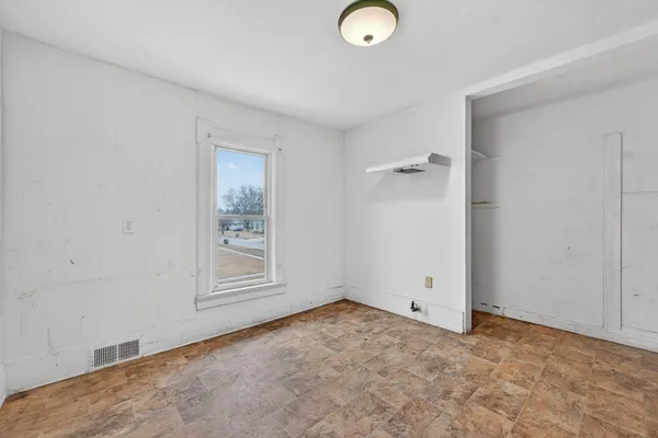 $155,000 | 922 Lincoln Avenue, Rochelle, IL 61068