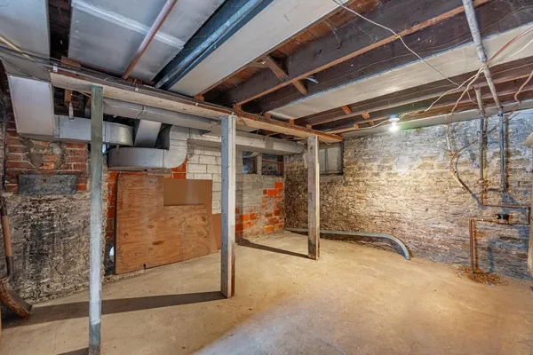 $155,000 | 922 Lincoln Avenue, Rochelle, IL 61068