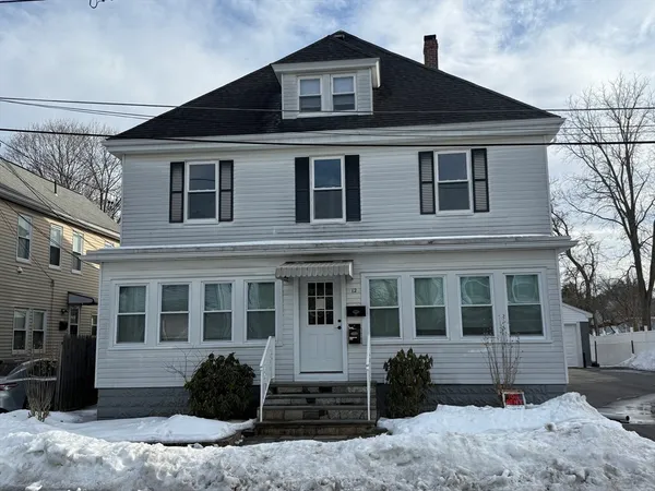 $2,500 | 12 Genoa Avenue, Unit 2, Milford, MA 01757