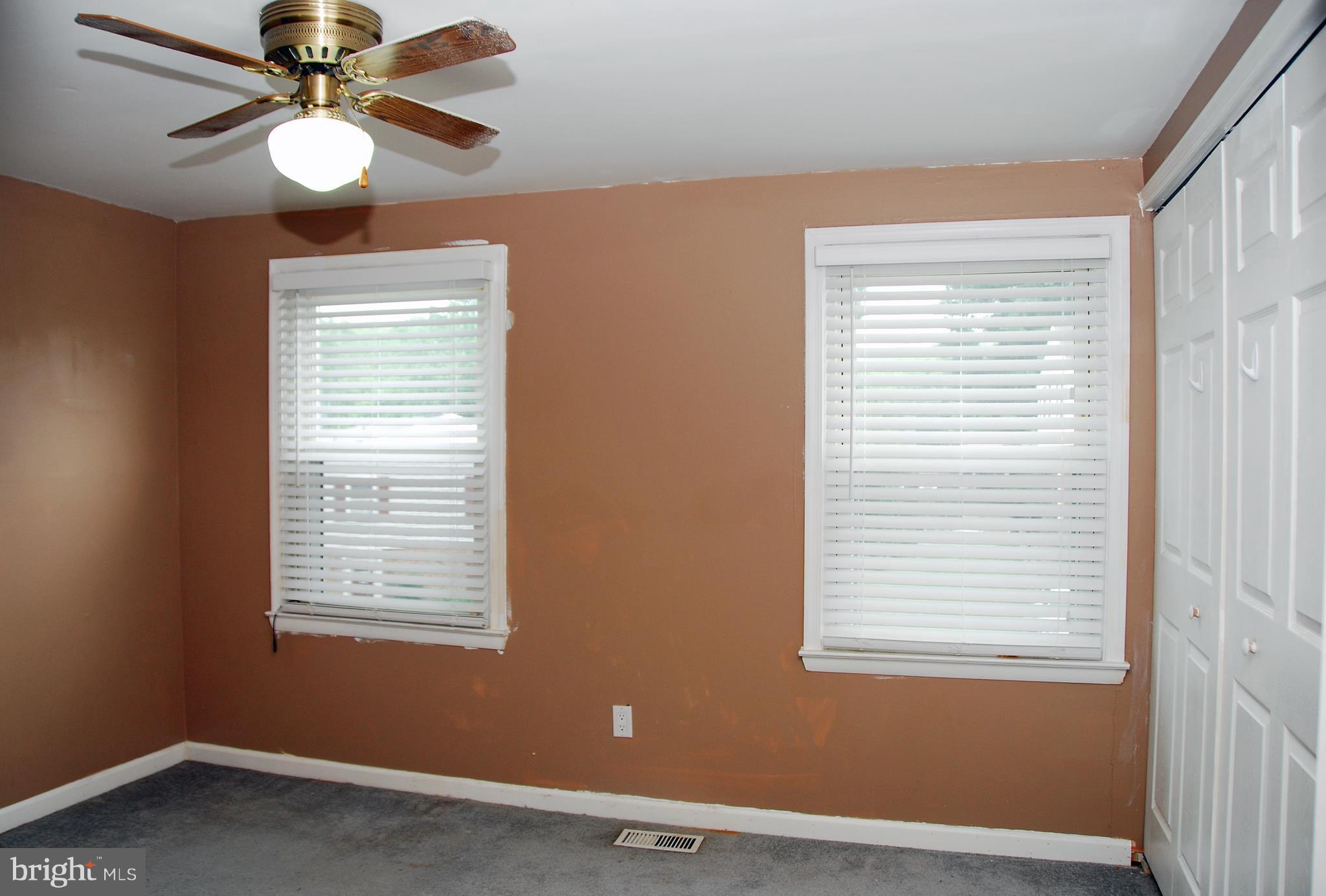 10 Congaree Court Baltimore, MD 21236 - Photo 9 of 22 a view of an empty room with a window