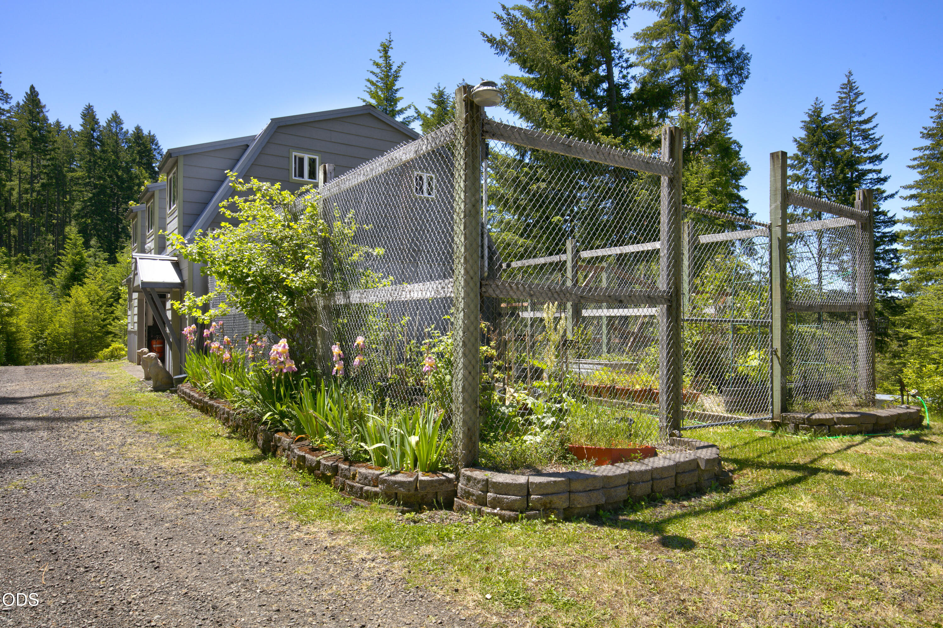 78189 High Prairie Road Oakridge, OR 97463 - Photo 46 of 76