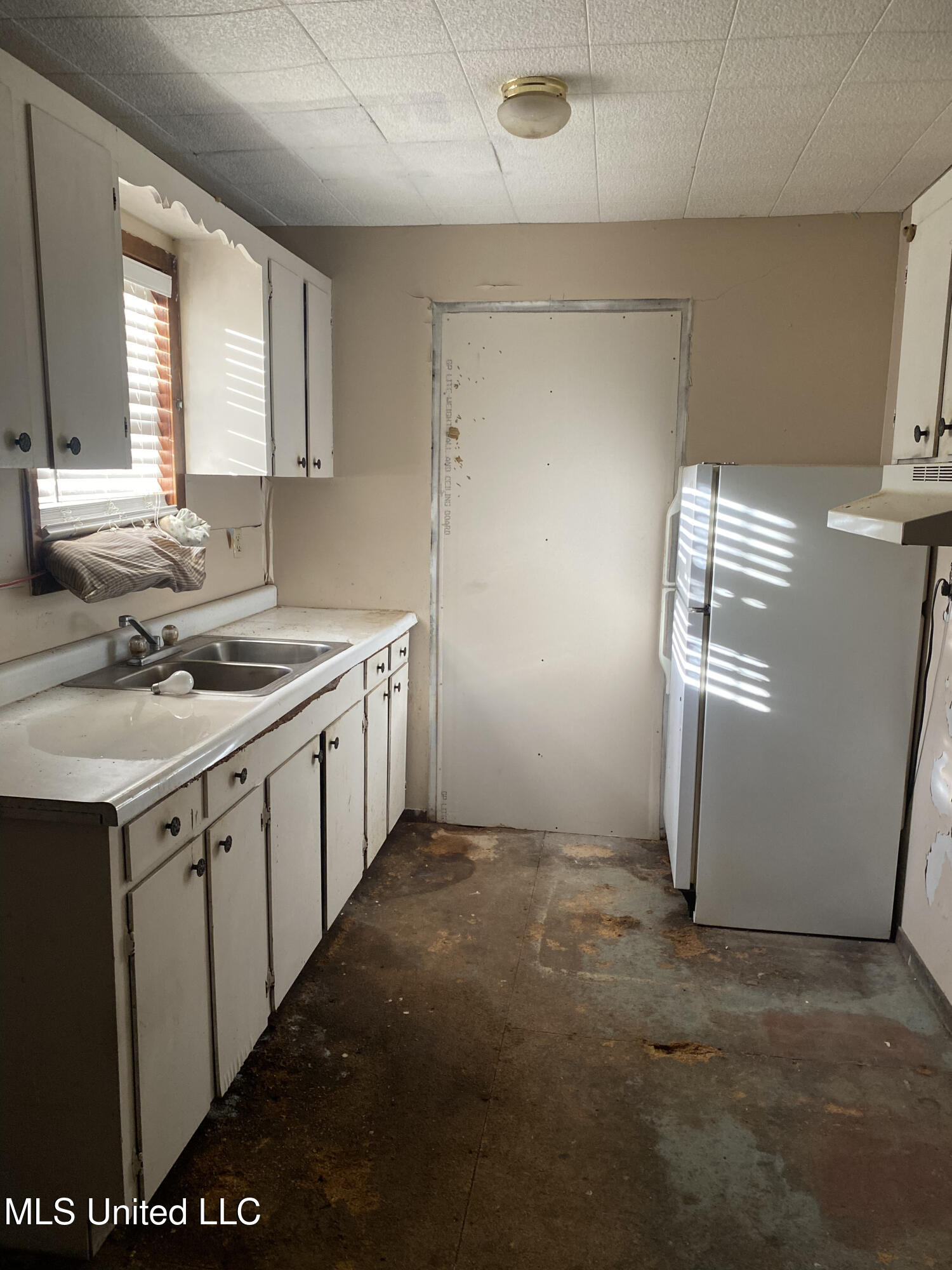 112 Sir Richard Road Brandon, MS 39042 - Photo 7 of 19 IMG_1201