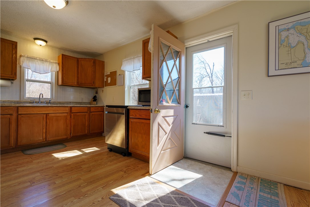 7804 Eagle Road Wolcott, NY 14590 - Photo 12 of 49