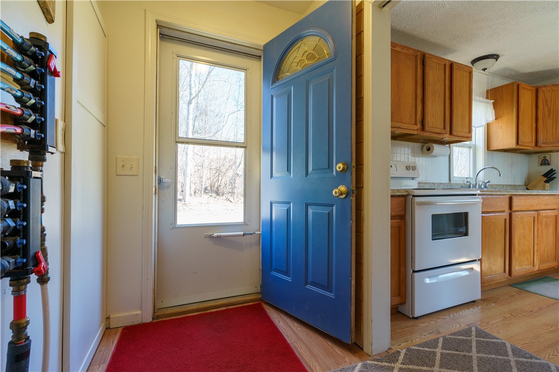 7804 Eagle Road Wolcott, NY 14590 - Photo 10 of 49