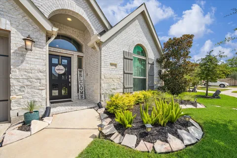 $550,000 | 28710 Wildthorne Court, Katy, TX 77494