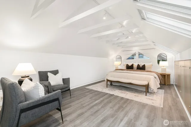 $1,700,000 | 210 West McGraw Street, Seattle, WA 98119