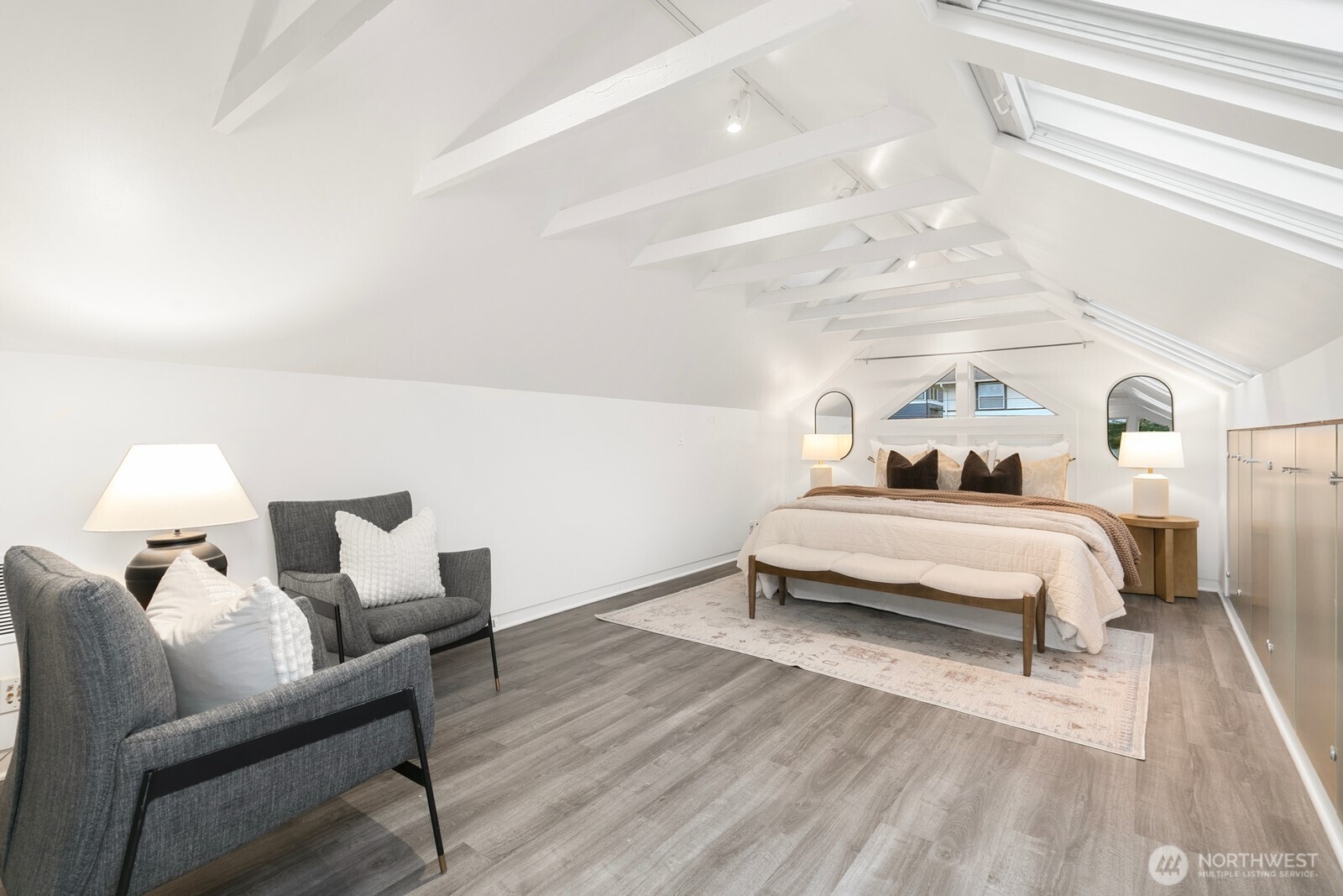 210 West McGraw Street Seattle, WA 98119 - Photo 20 of 31