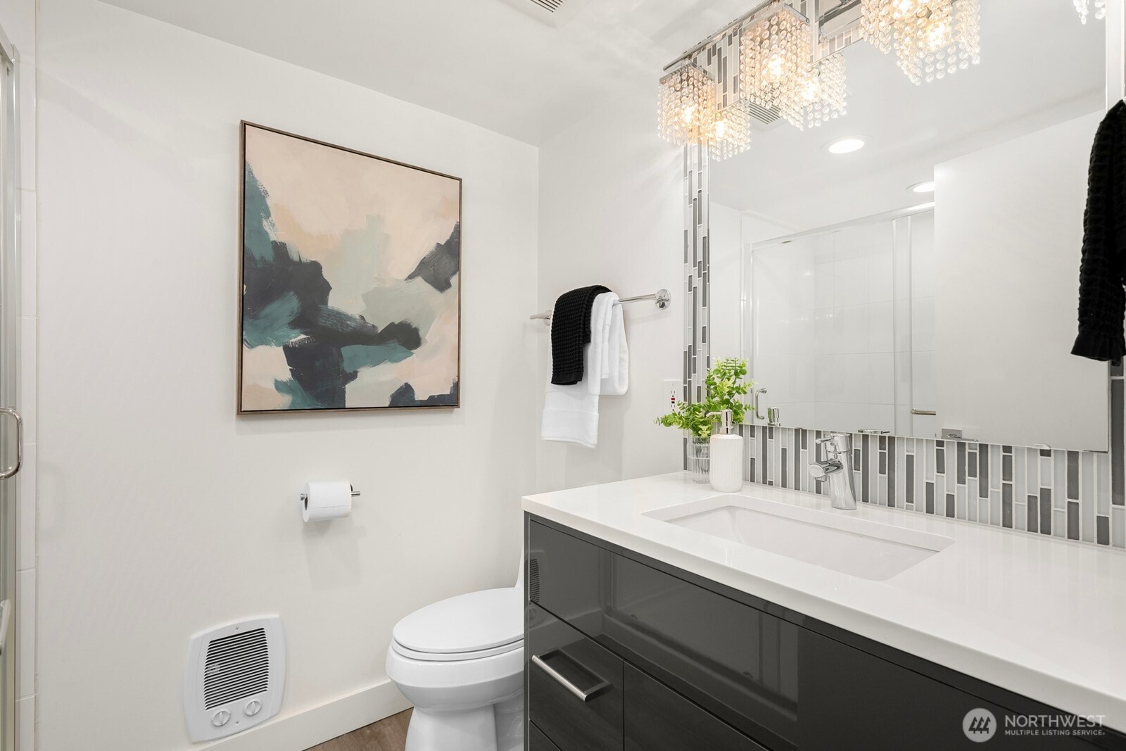 210 West McGraw Street Seattle, WA 98119 - Photo 26 of 31