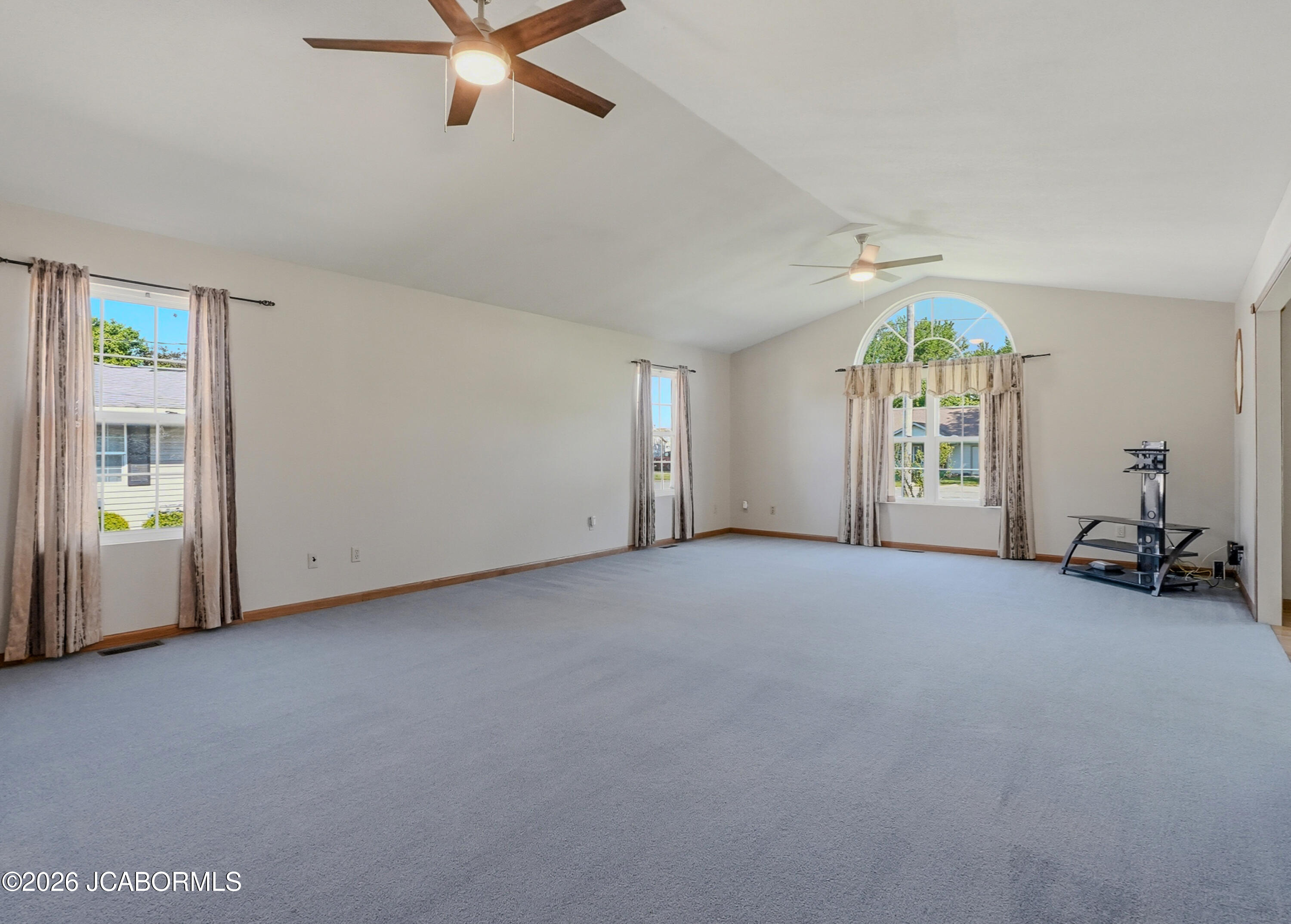 418 West Martin Street Cairo, MO 65239 - Photo 6 of 36