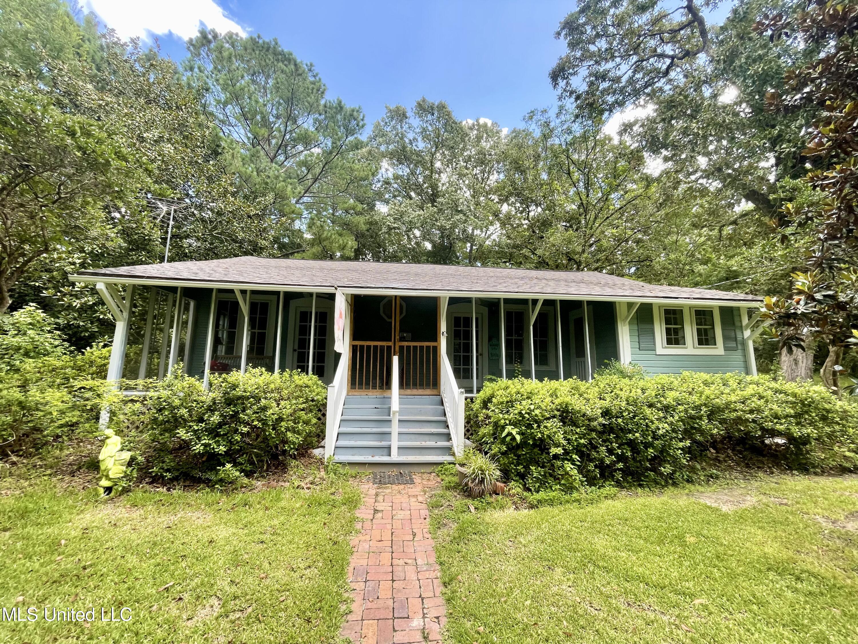 143 Jim Harris Road Harrisville, MS 39082 - Photo 4 of 51 515BFD18-7126-42D1-A9C5-768E3641A230