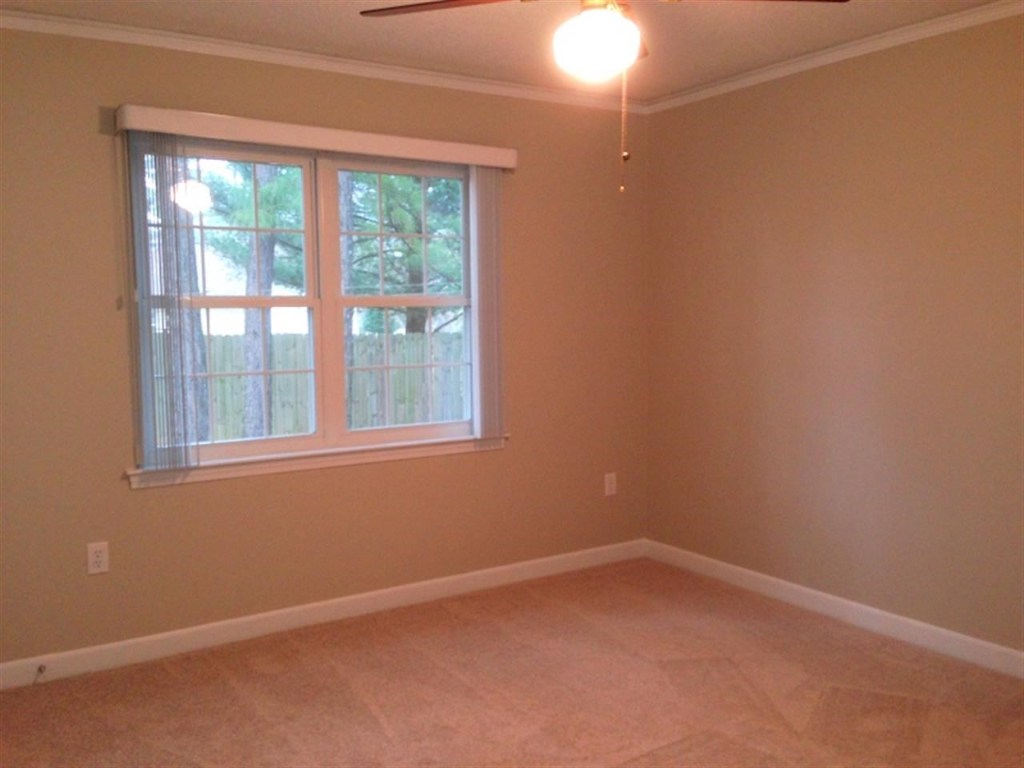 408 Laurel Creek Anderson, SC 29621 - Photo 8 of 13