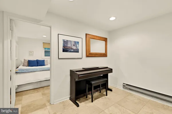 $5,750 | 7064 31st Street Northwest, Washington, DC 20015