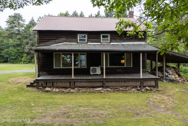 $410,000 | 48 Lakeview Avenue, Moriah, NY 12960