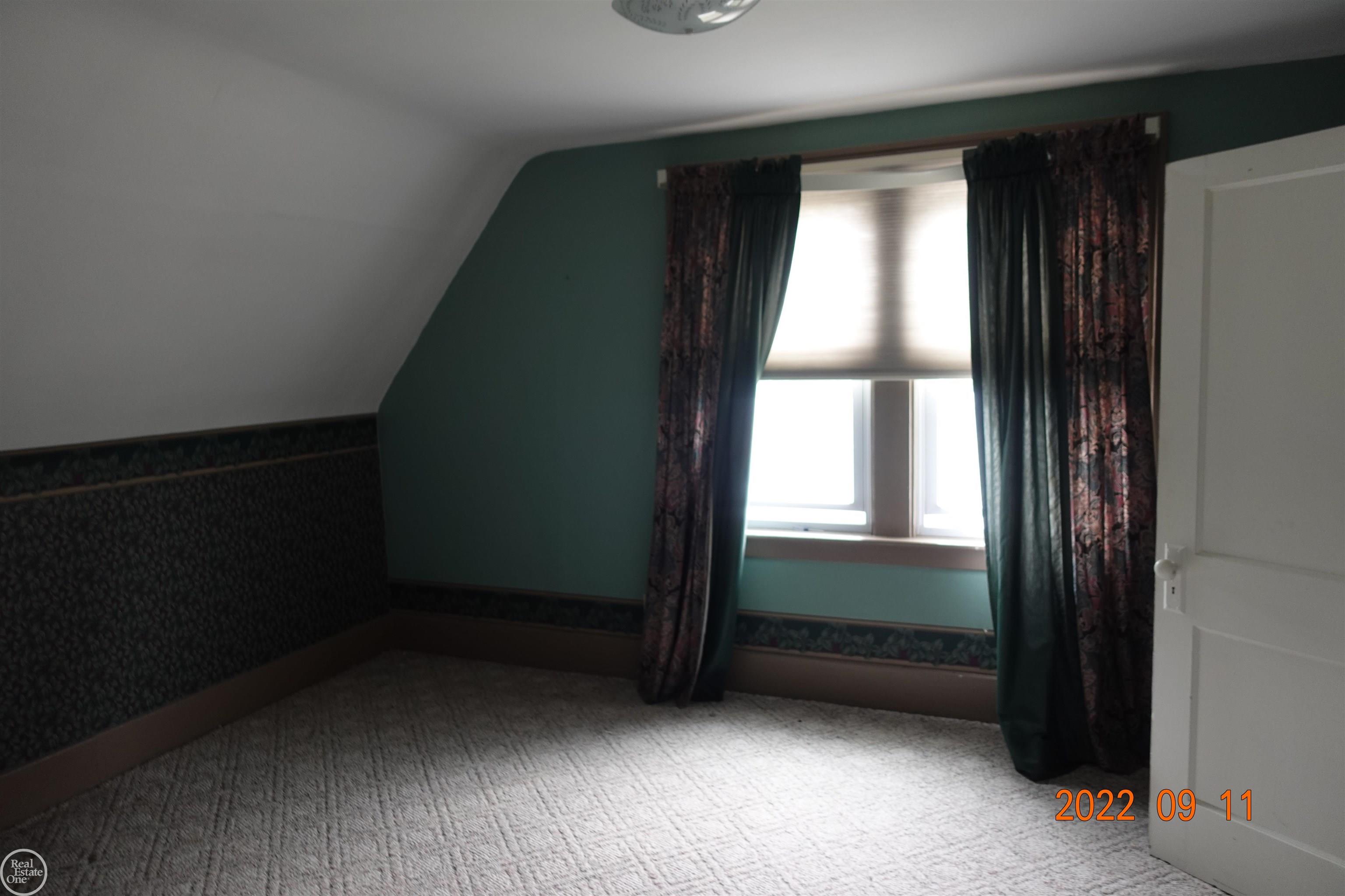 21603 Twelve Mile Road St. Clair Shores, MI 48081 - Photo 32 of 41