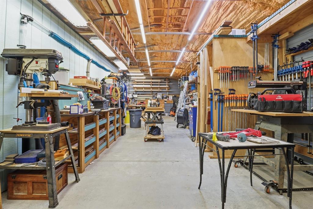 7150 Southeast 117th Terrace Morriston, FL 32668 - Photo 34 of 46