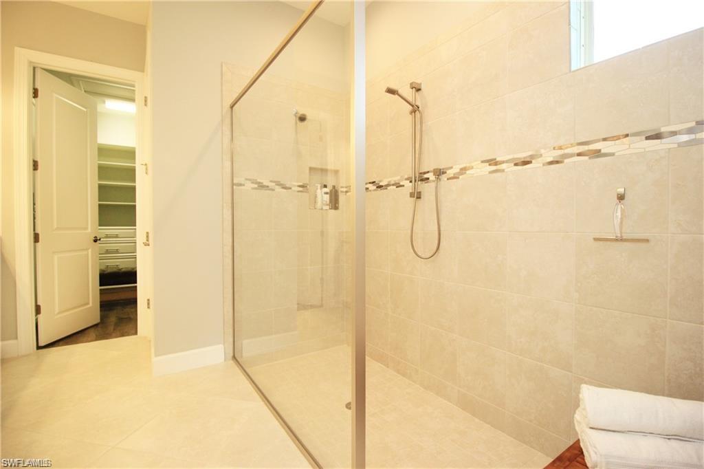 9456 Montelanico Loop Naples, FL 34119 - Photo 25 of 39