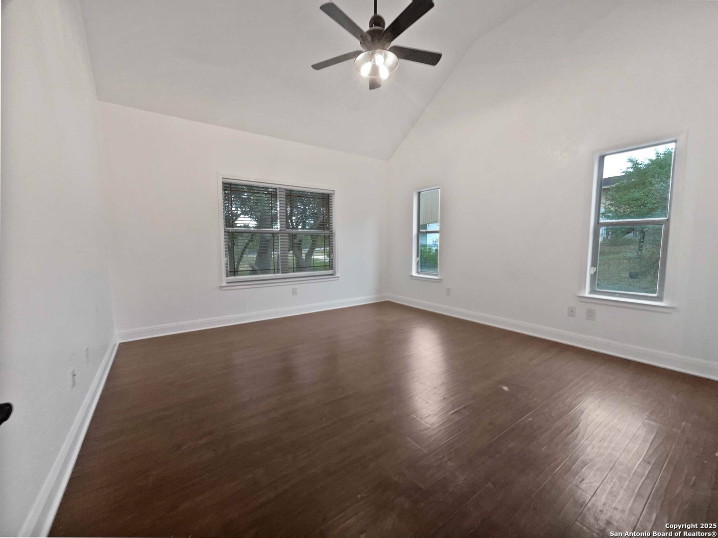 4247 Richmond Avenue Spring Branch, TX 78070 - Photo 7 of 15