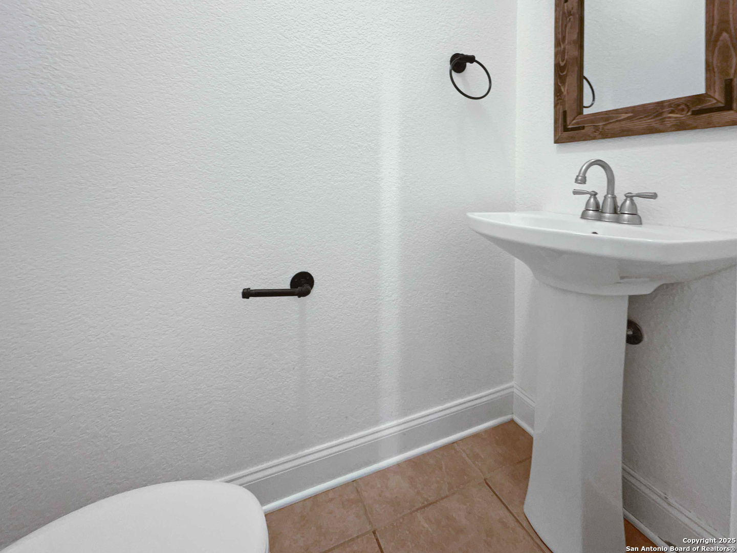 4247 Richmond Avenue Spring Branch, TX 78070 - Photo 8 of 15