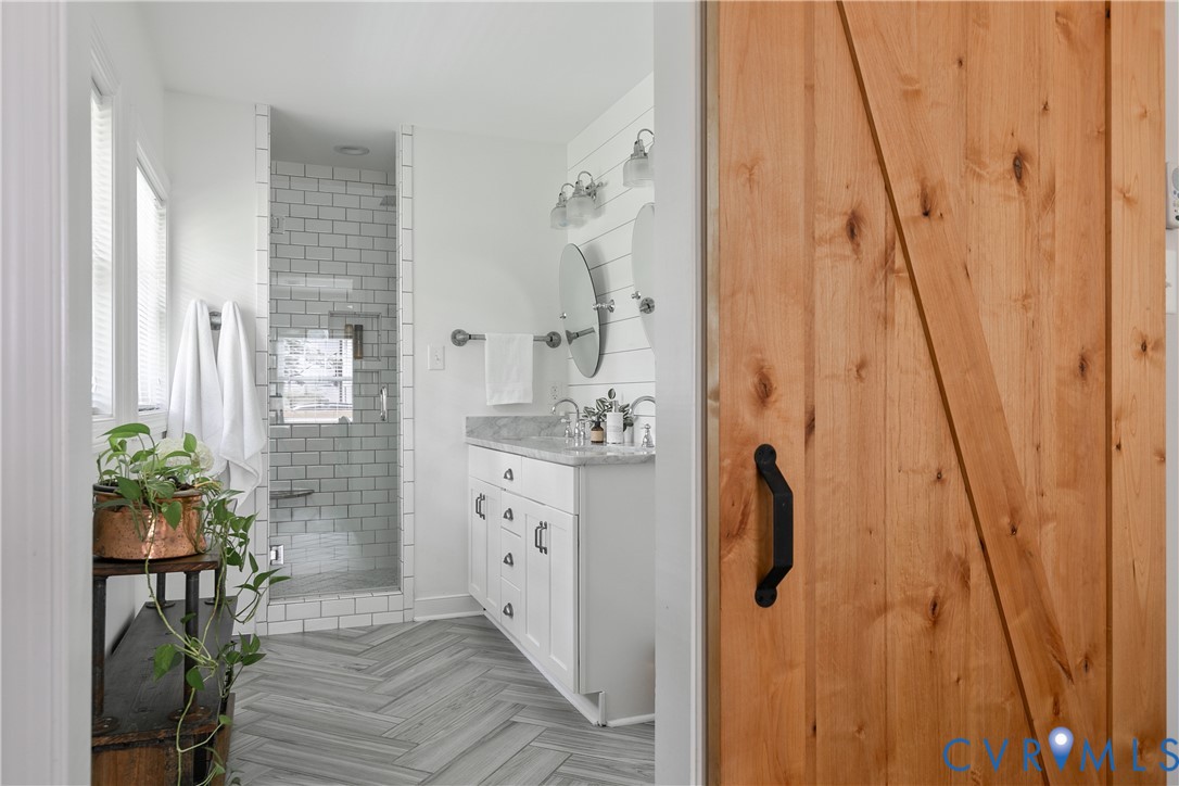 4549 Arrowhead Road Richmond, VA 23235 - Photo 30 of 75 Primary ensuite bath